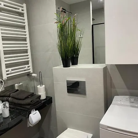 Nad Nielba Apartment *