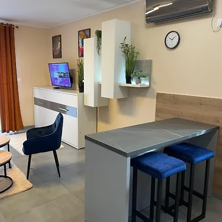Nad Nielba Apartment *